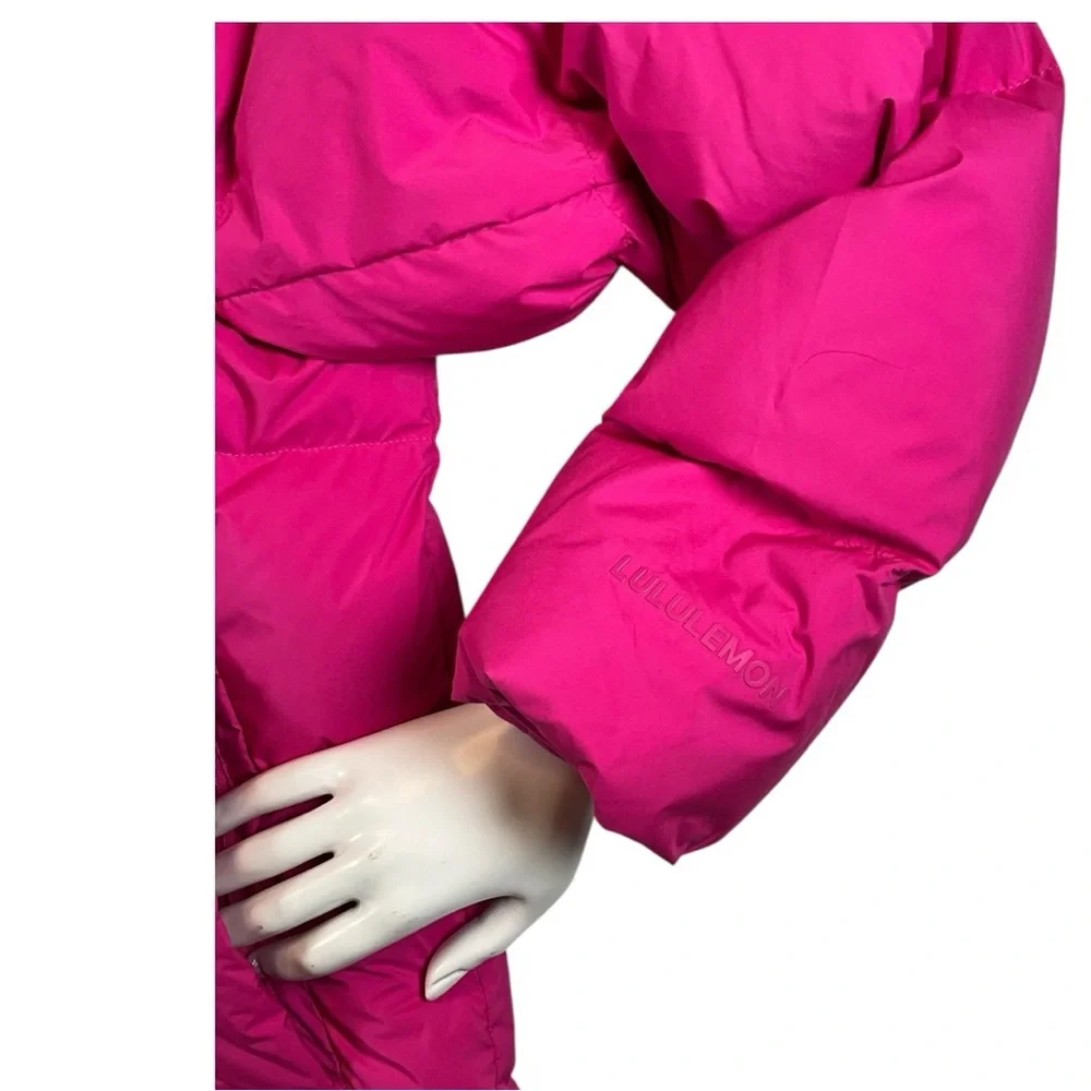NWT ✨ RARE Lululemon Wunder Puff Cropped Jacket Sonic Pink Size 10‎